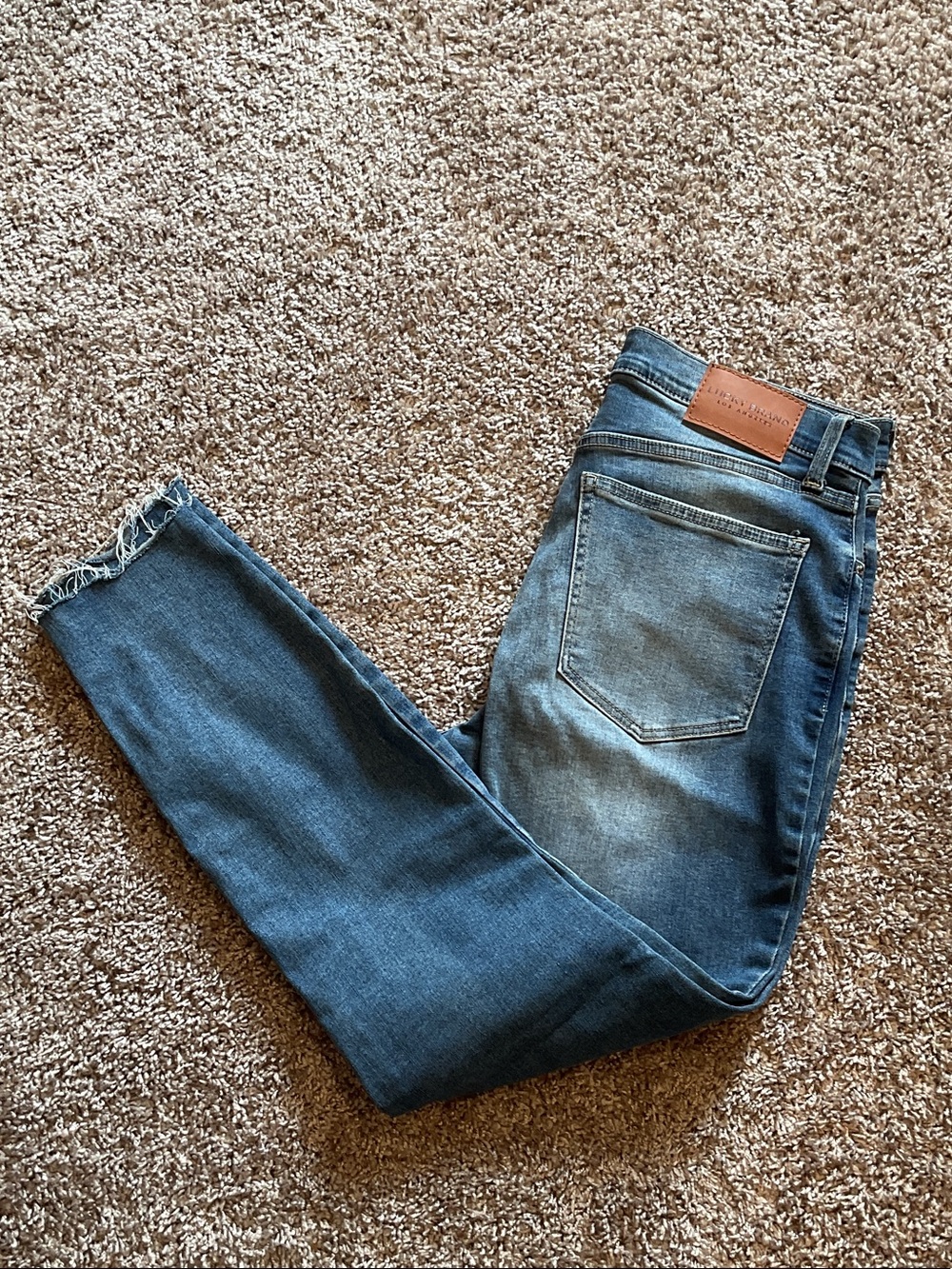 Lucky Brand Women’s Dark Wash Skinny Jeans, Button Fly, Size 10